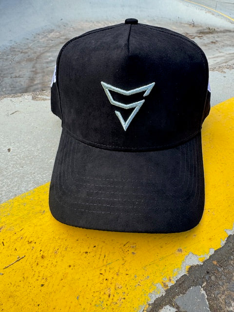 Scratch Mafia one-off O.G. legacy drop.  – Midnight Black
