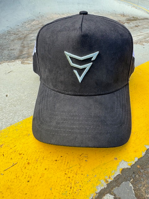 Scratch Mafia one-off O.G. legacy drop.  – Midnight Black